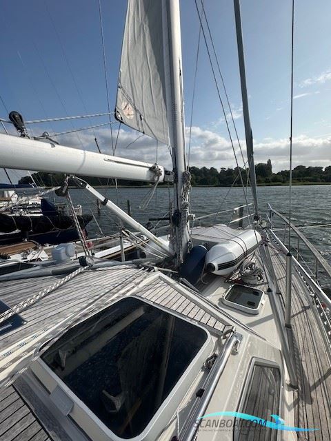 Nauticat 35