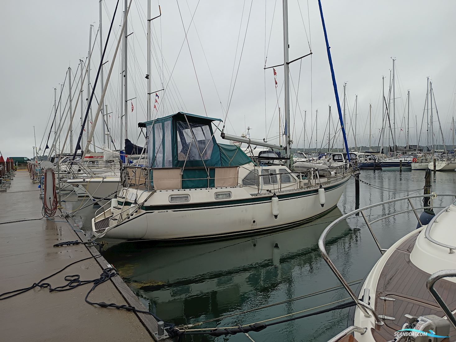 Nauticat 35