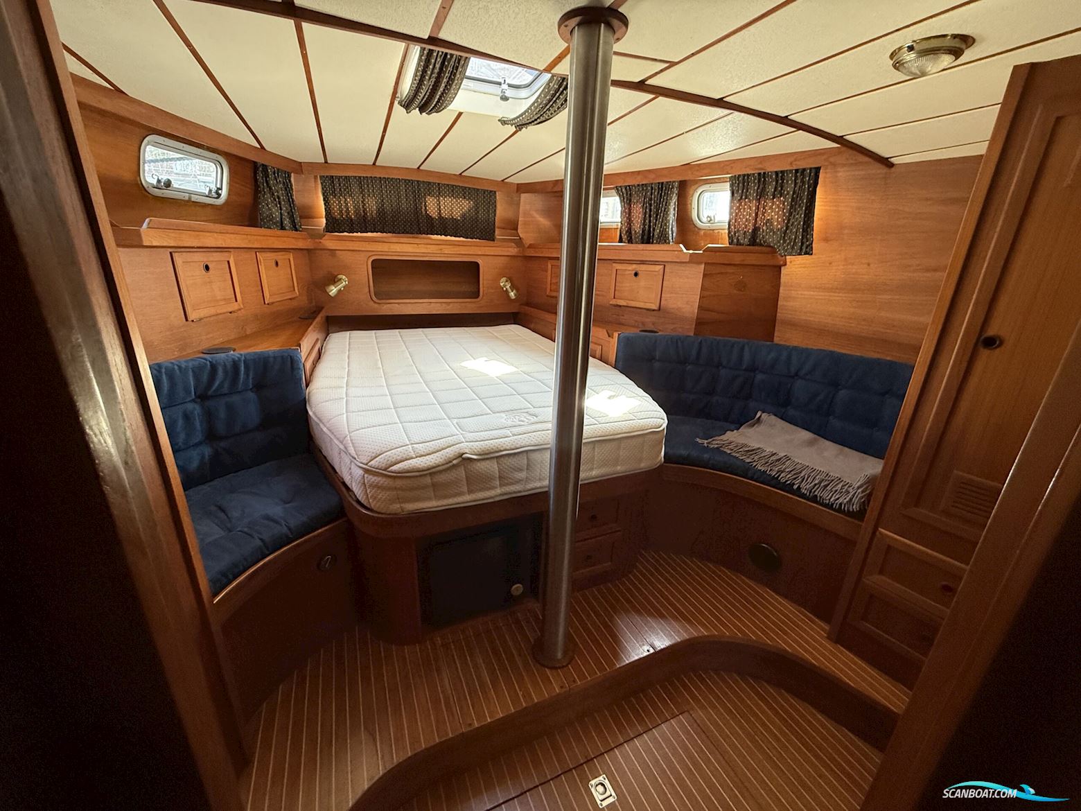 Nauticat 43 med mulig havneplads