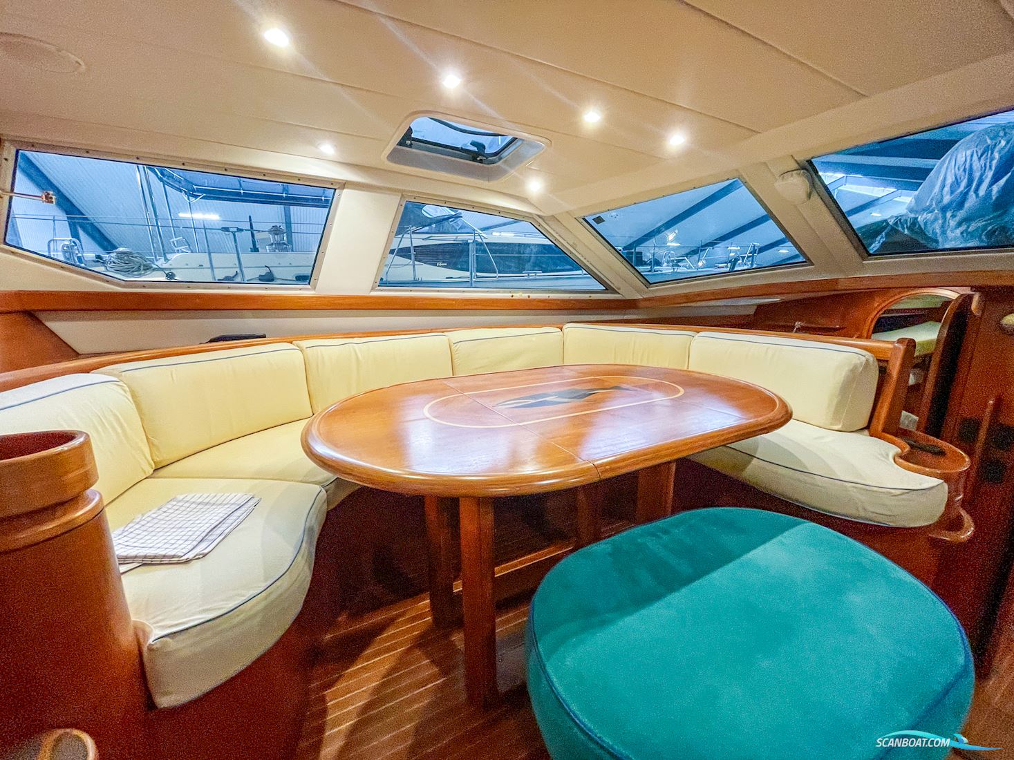 Nauticat 515 (Deck Saloon)