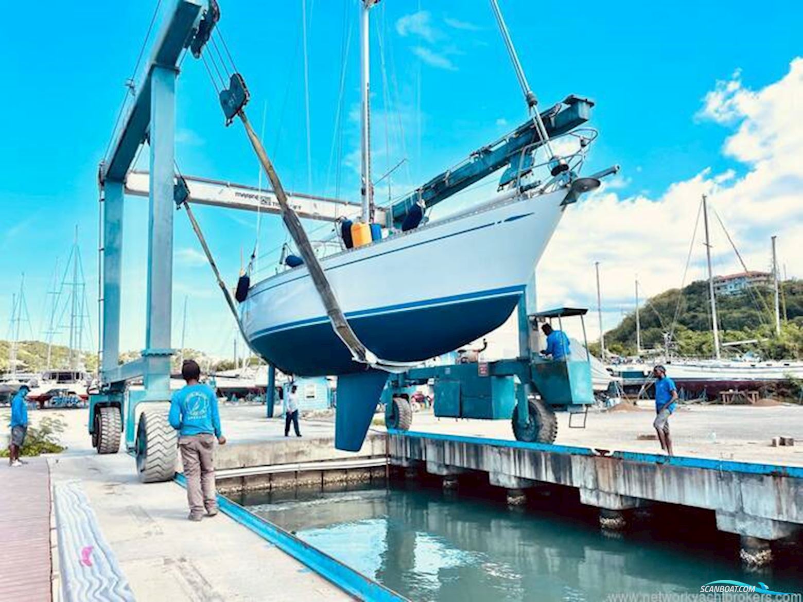 NAUTOR Swan 441