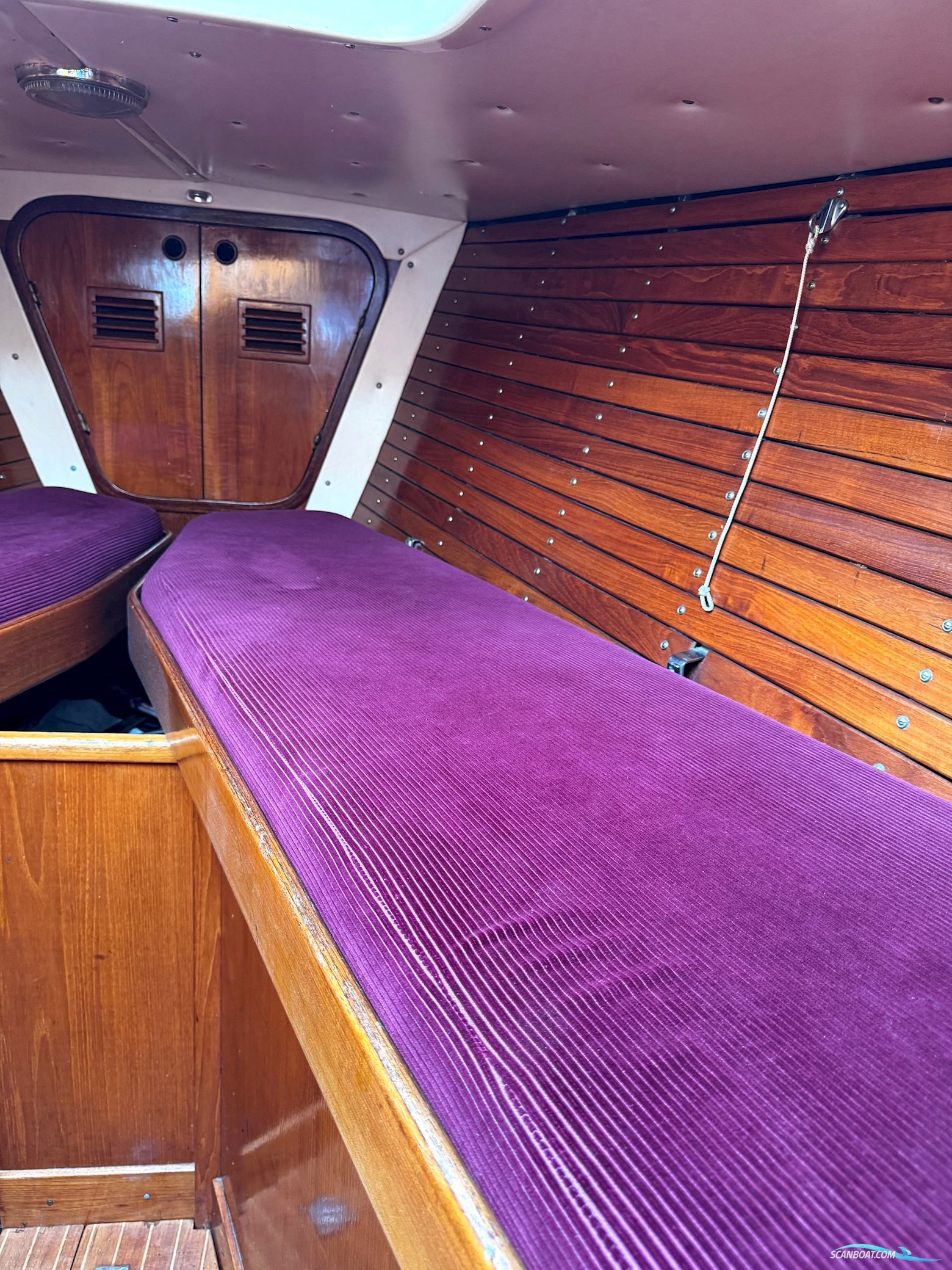 Nautors Swan 37