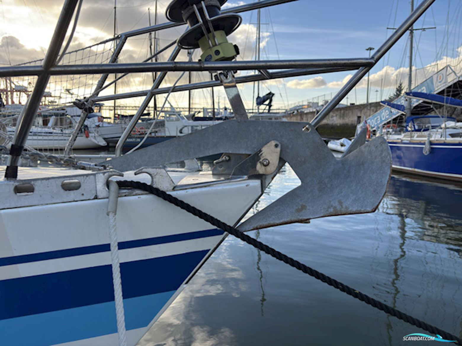 North Wind Mistral 36