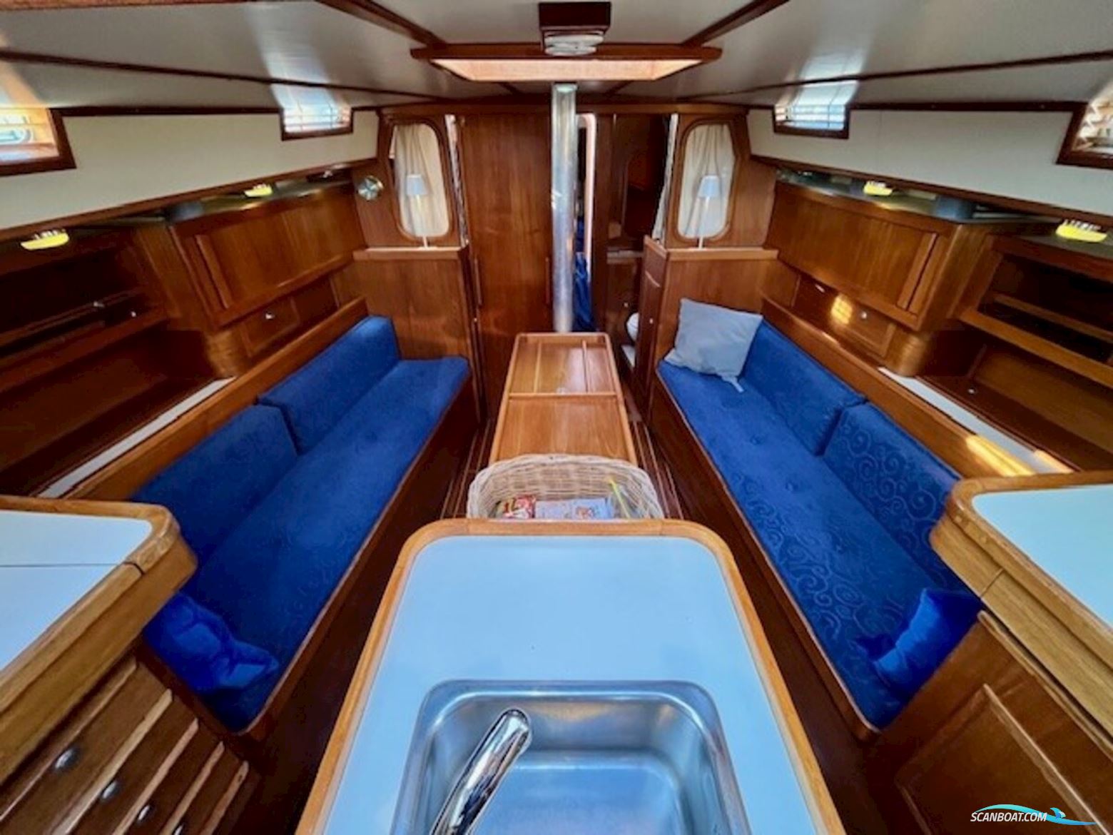 Northern Comfort 43