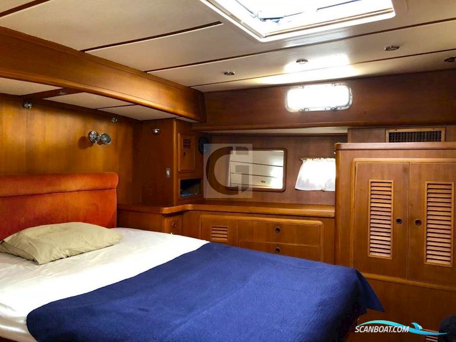 Ocean 62 Centreboard Ketch