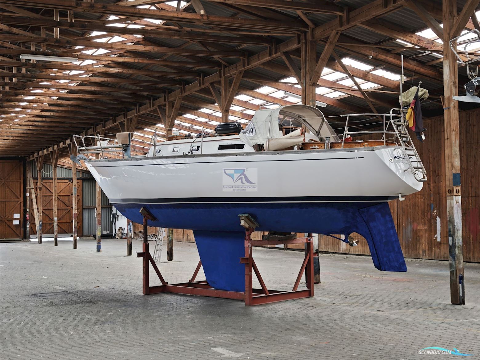 Olympia Yachts Carter 33