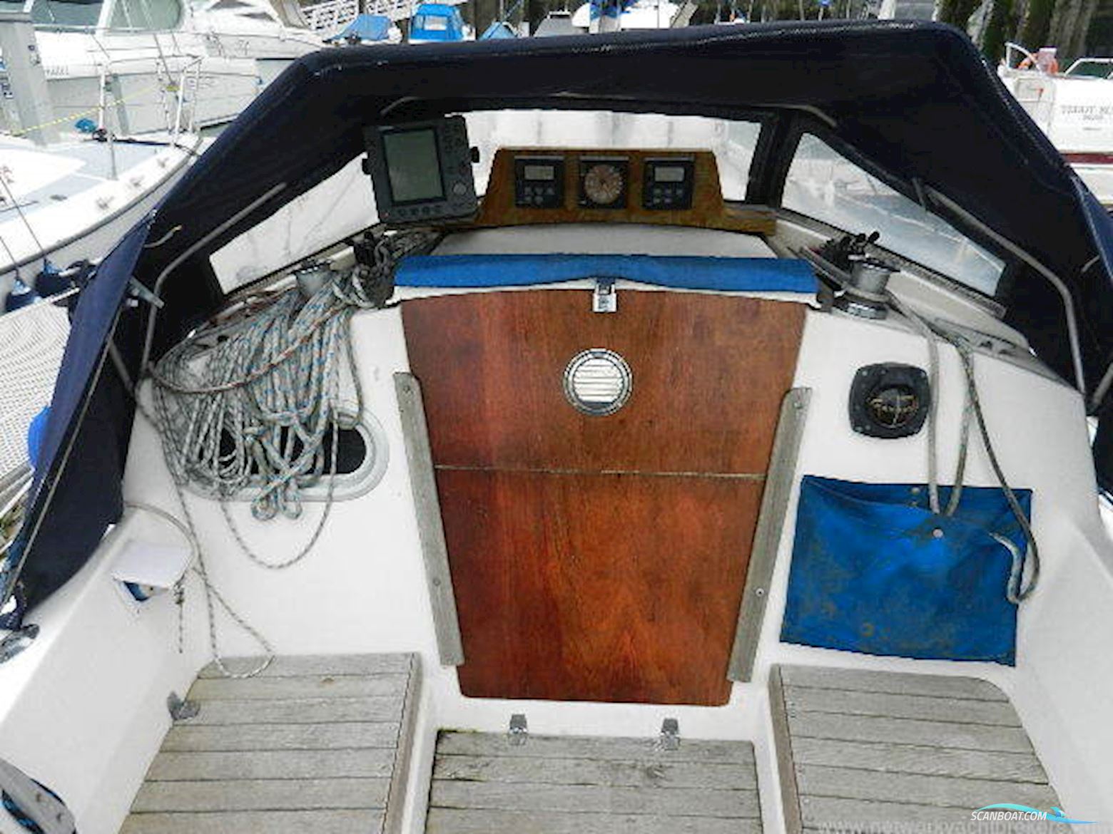 Omega Yachts 28