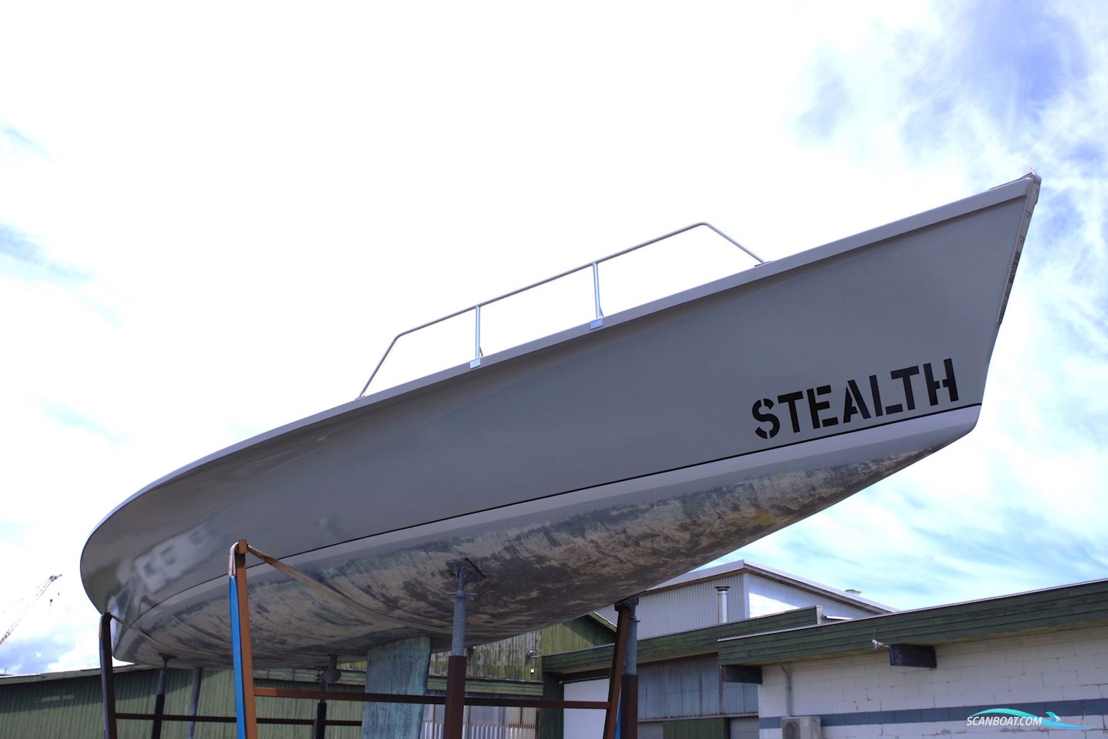 One-Off Mathis 48 Stealth