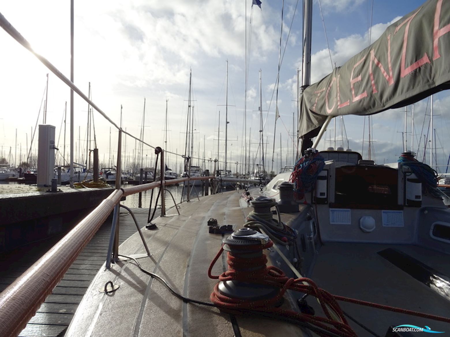 one Tonner Judel & Vrolijk