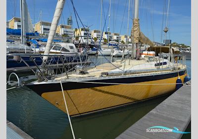 Oyster 37 Sejlbåd 1982, med Volvo Penta MD2040 motor, Portugal