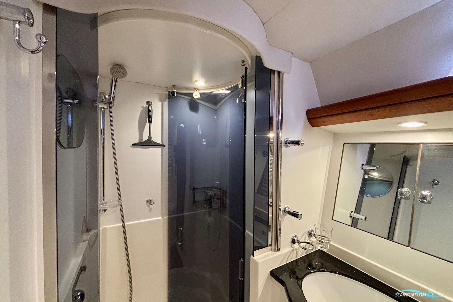 Oyster 56
