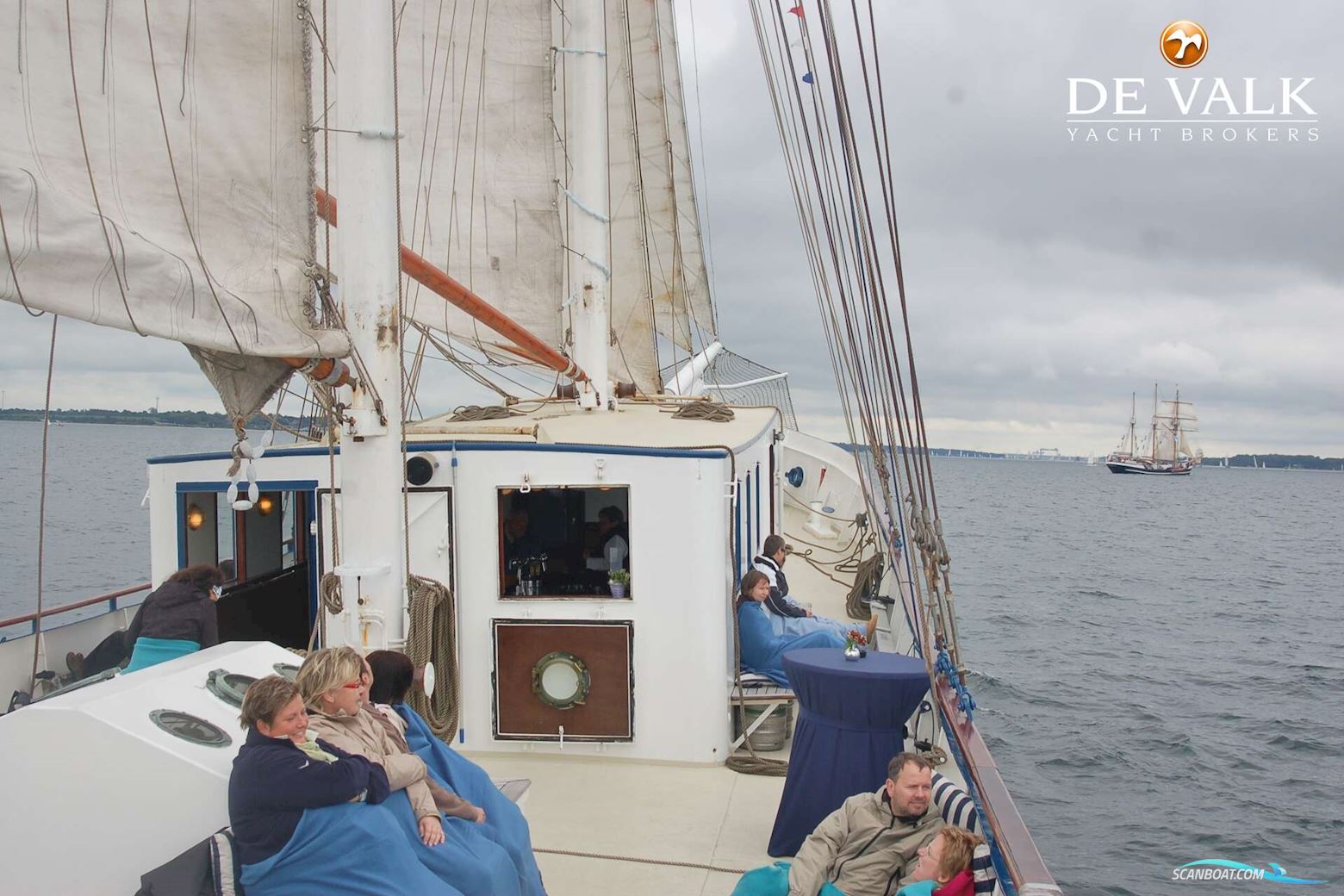 Passenger Vessel Minerva