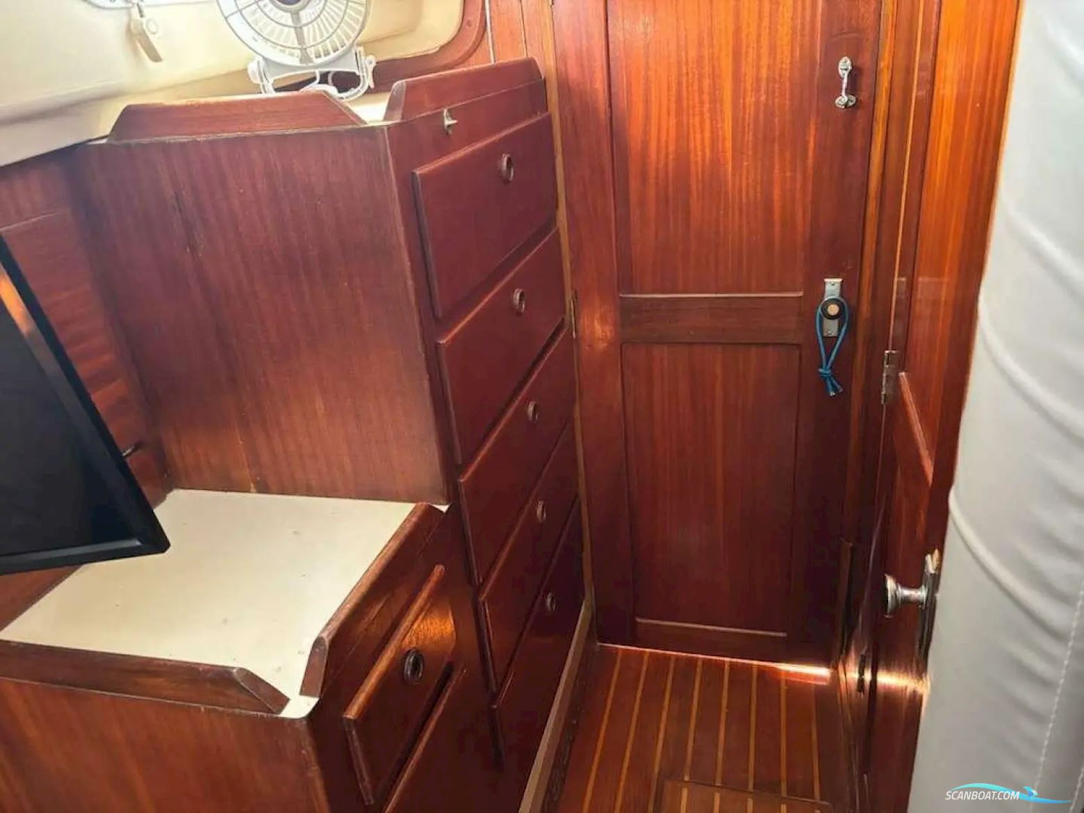 Pearson 365 Ketch