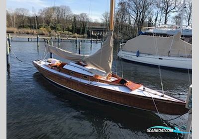 Pia von Brandenburg Sejlbåd 1920, med Yamaha 2020 motor, Tyskland