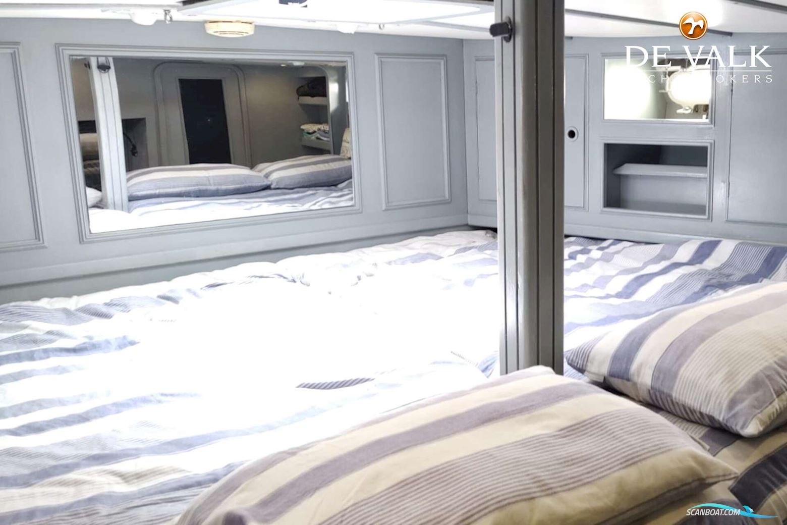 Picchiotti Laurent Giles 65