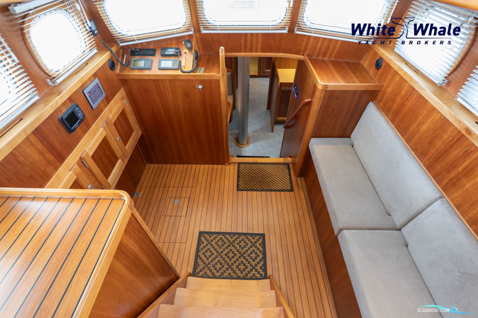 Pieter Beeldsnijder Stagzeil Schoener Custom Built Refit