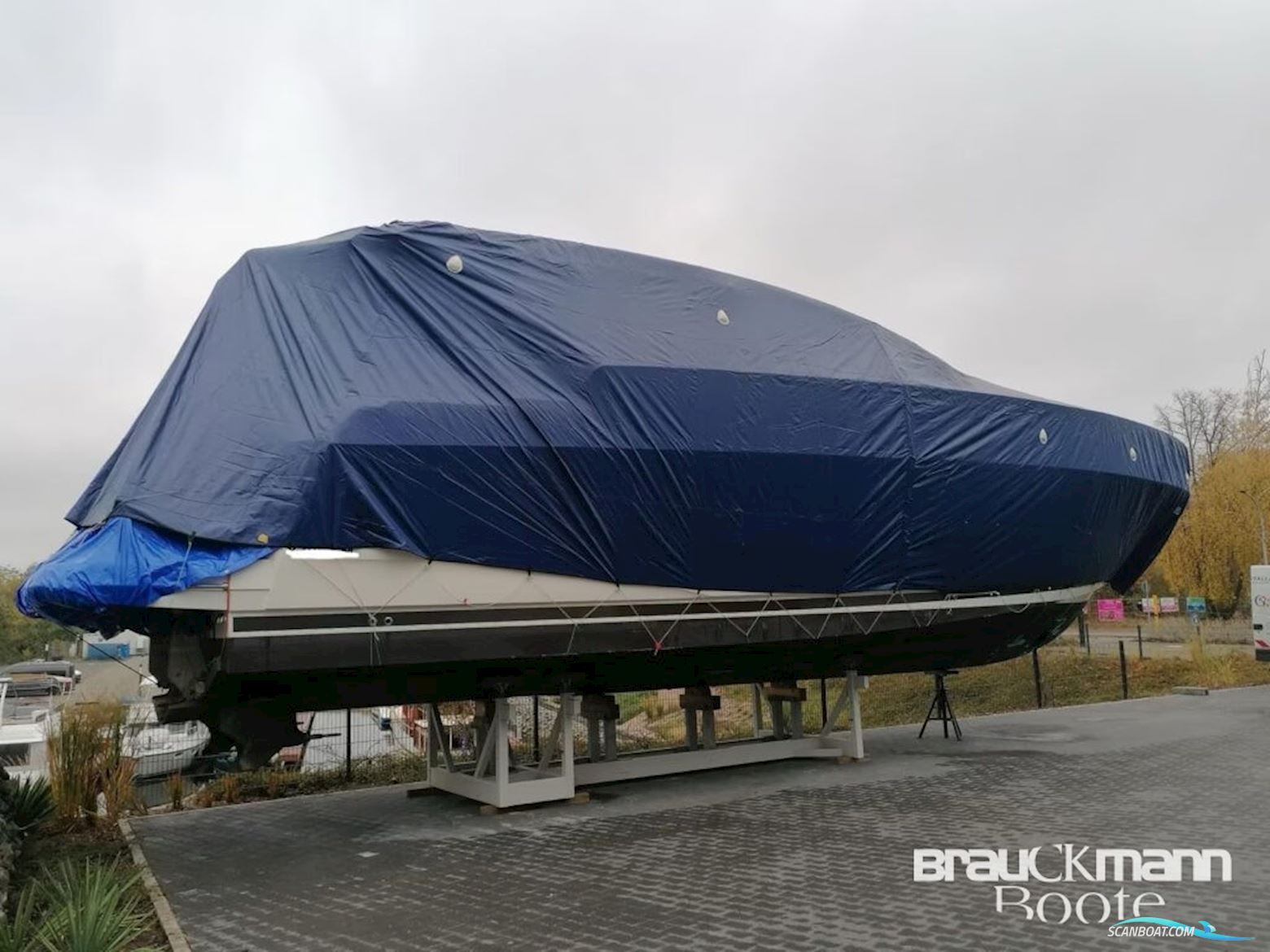 Prestige Yachts 520 S