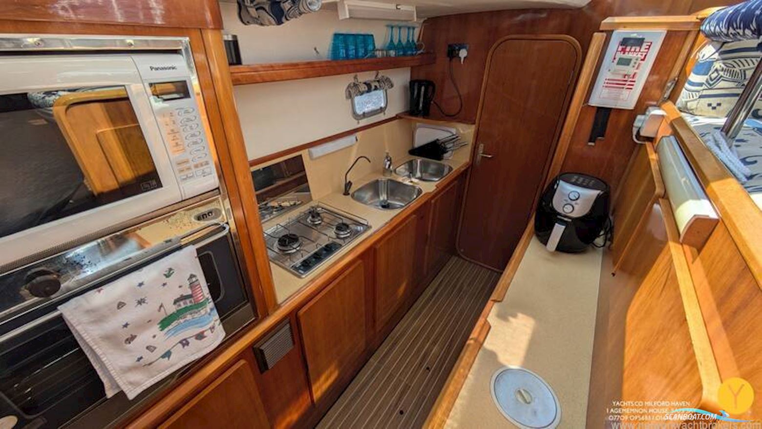 Privilege 37 Catamaran