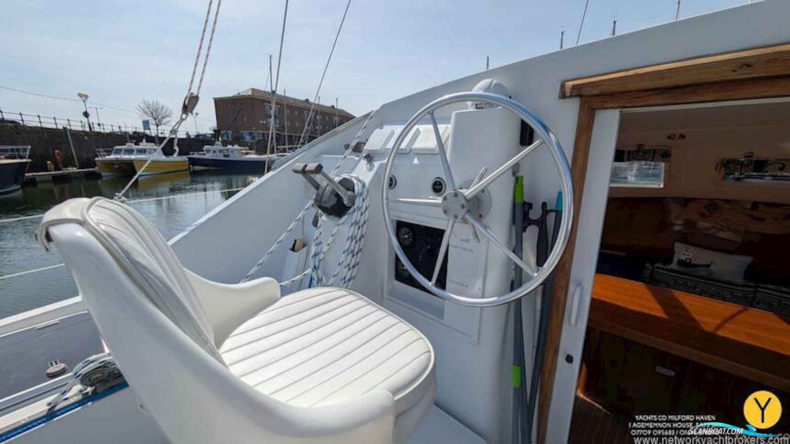 Privilege 37 Catamaran