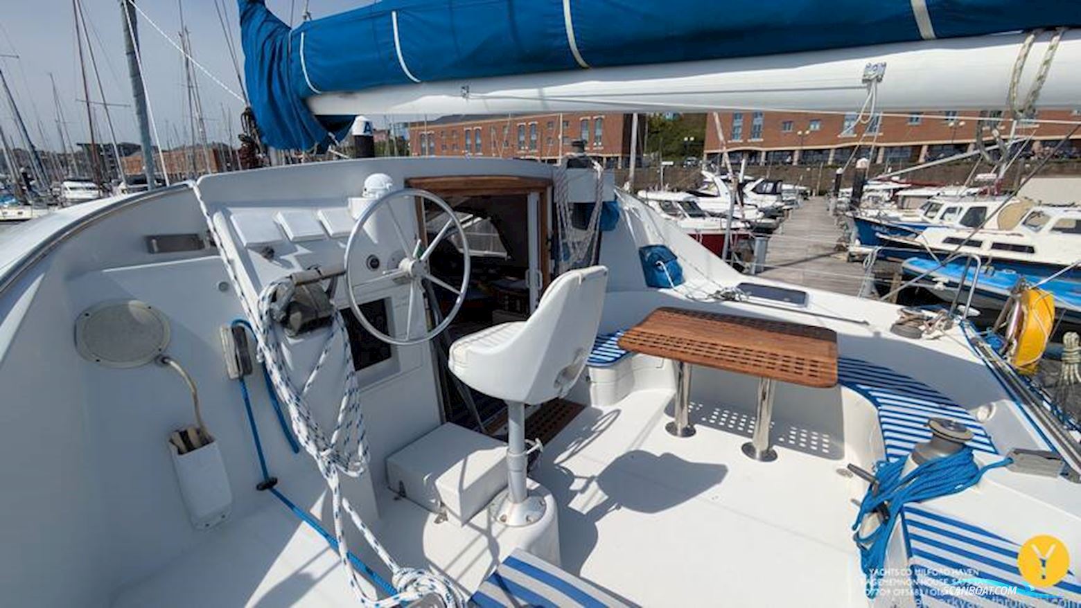 Privilege 37 Catamaran