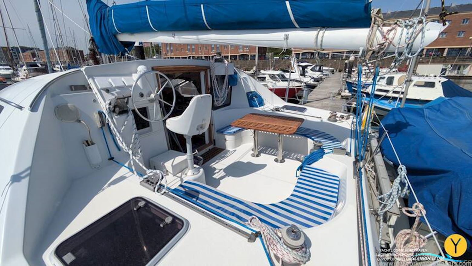 Privilege 37 Catamaran