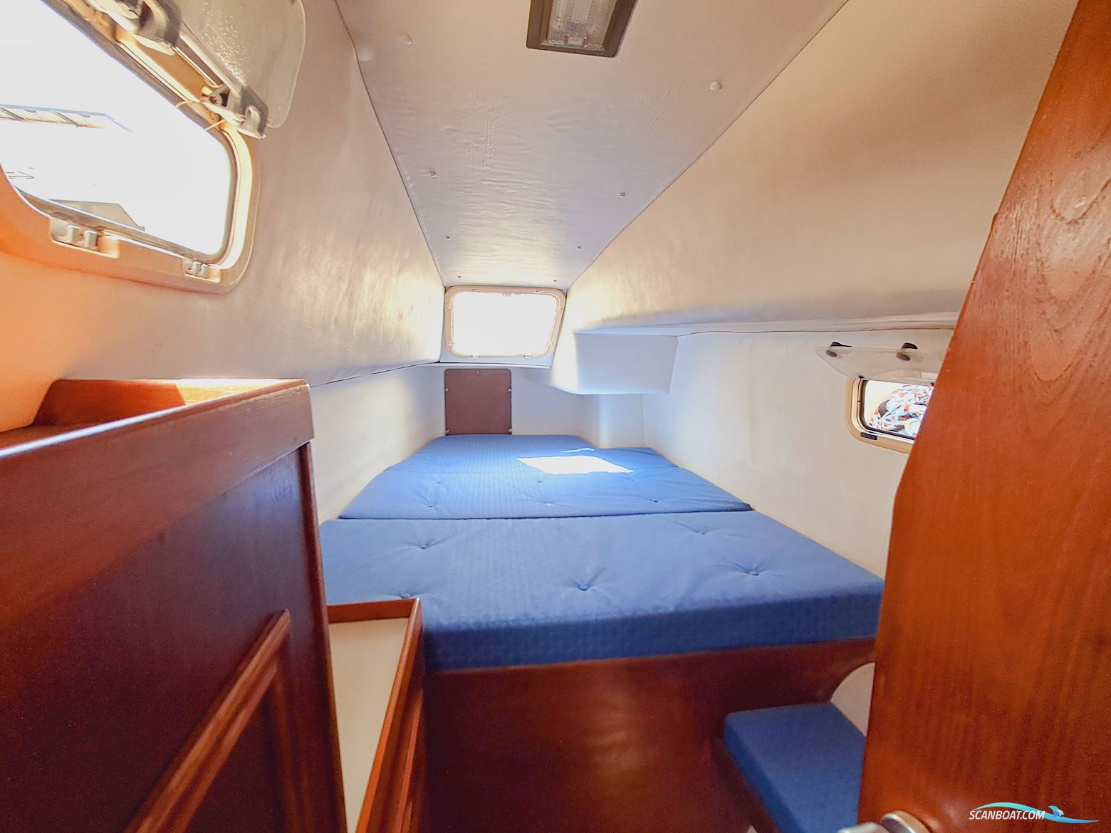 Prout Snowgoose 37 Elite