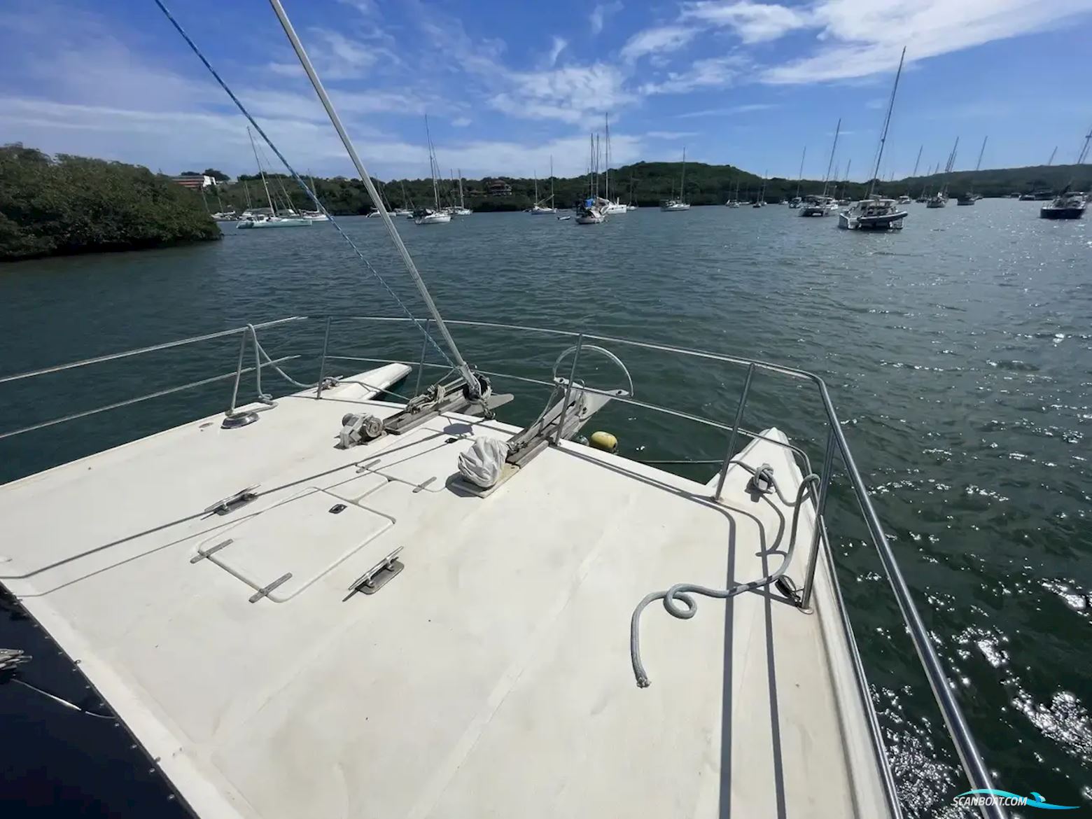 Prout Snowgoose 37