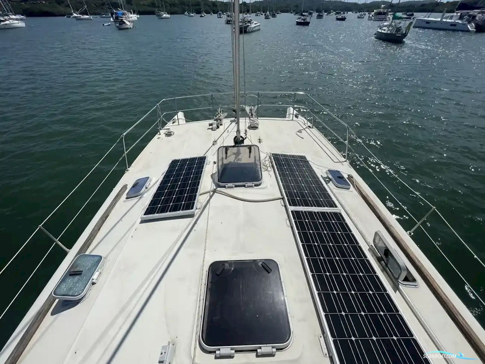 Prout Snowgoose 37