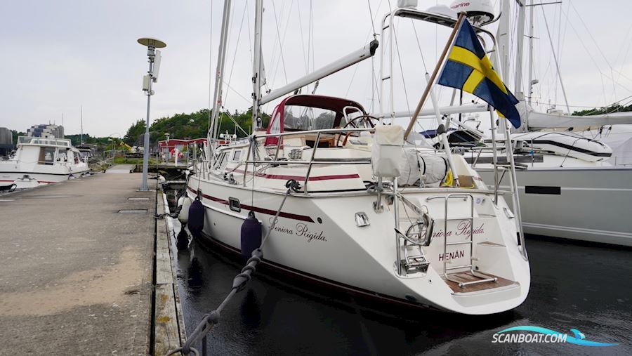 Regina 38