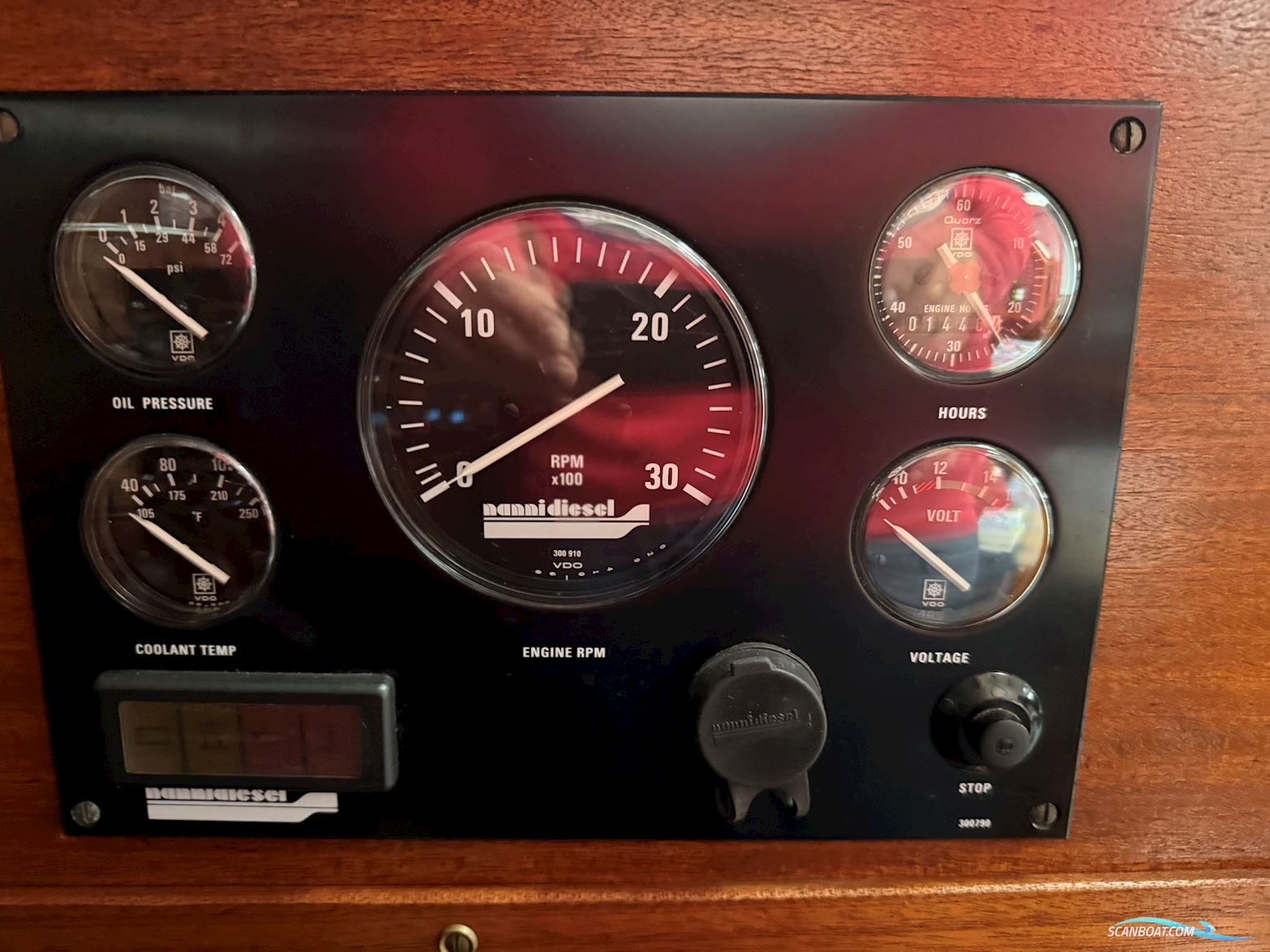 Robert Tucker Ketch R393