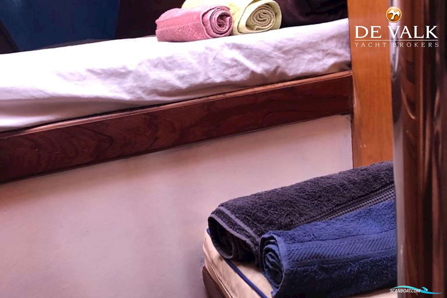 RON HOLLAND Omega 46