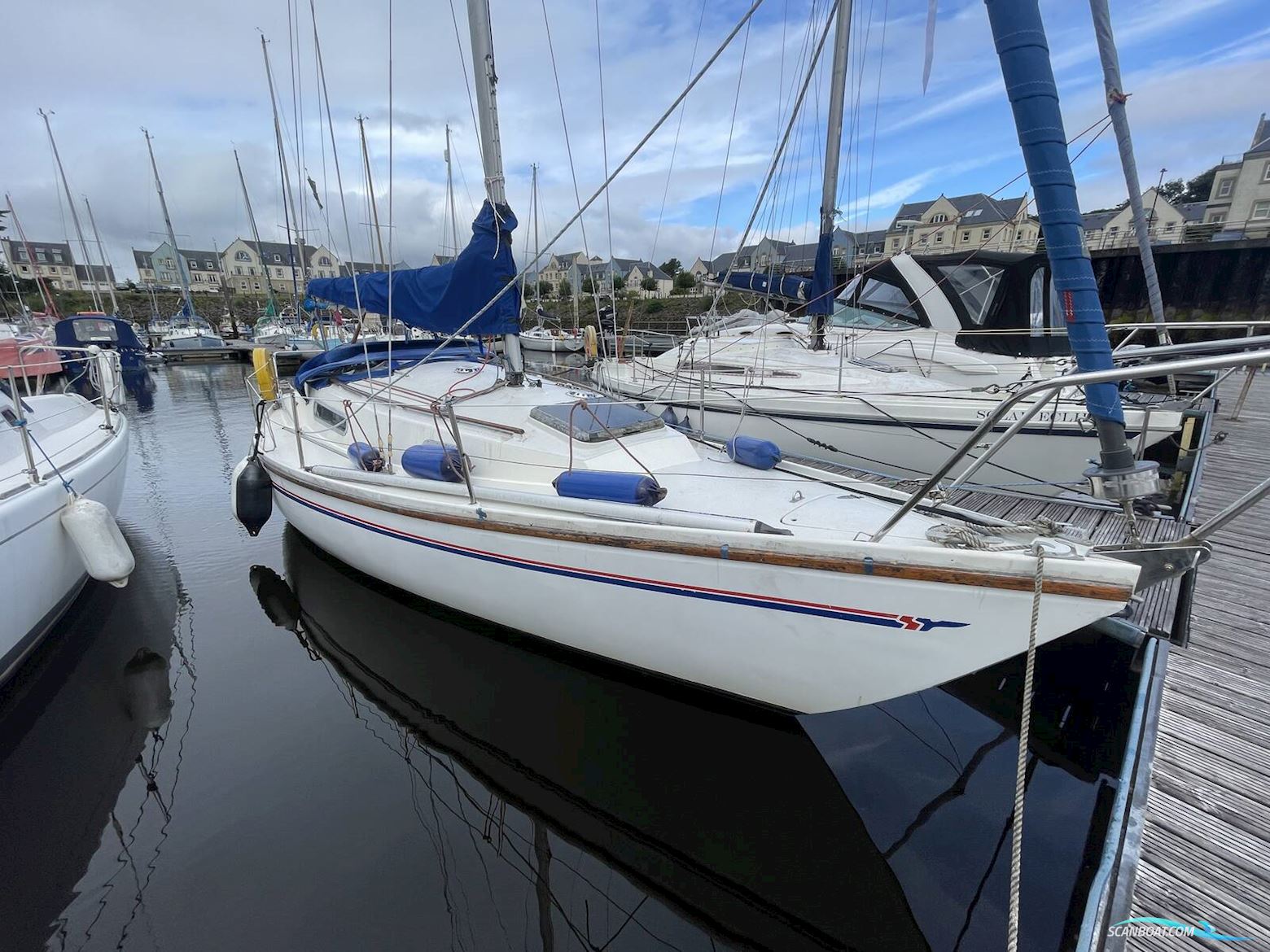 Sadler Yachts 26 Sejlbåd 1983, med New Volvo Penta D1 motor, England