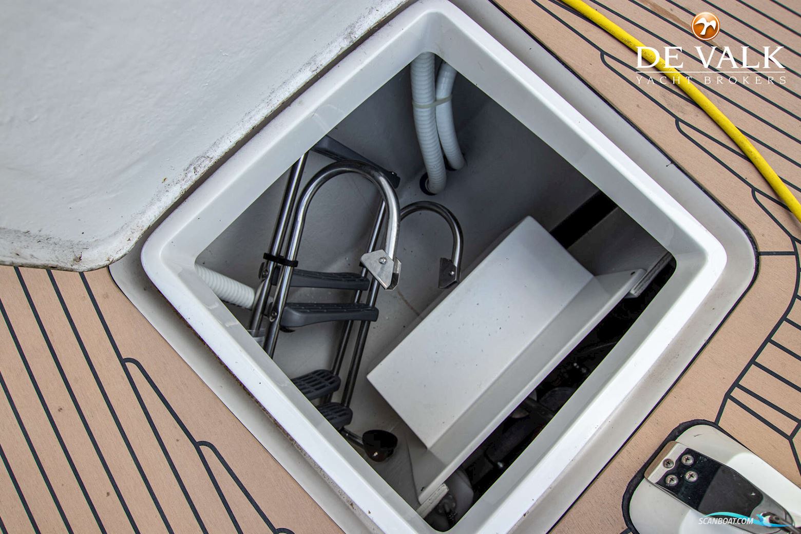 SAFFIER SC10 Cabin