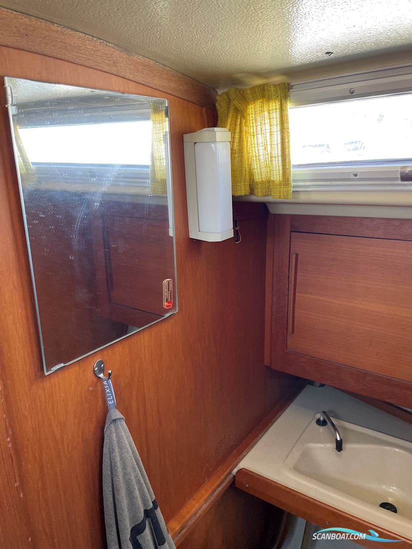 Sagitta 35