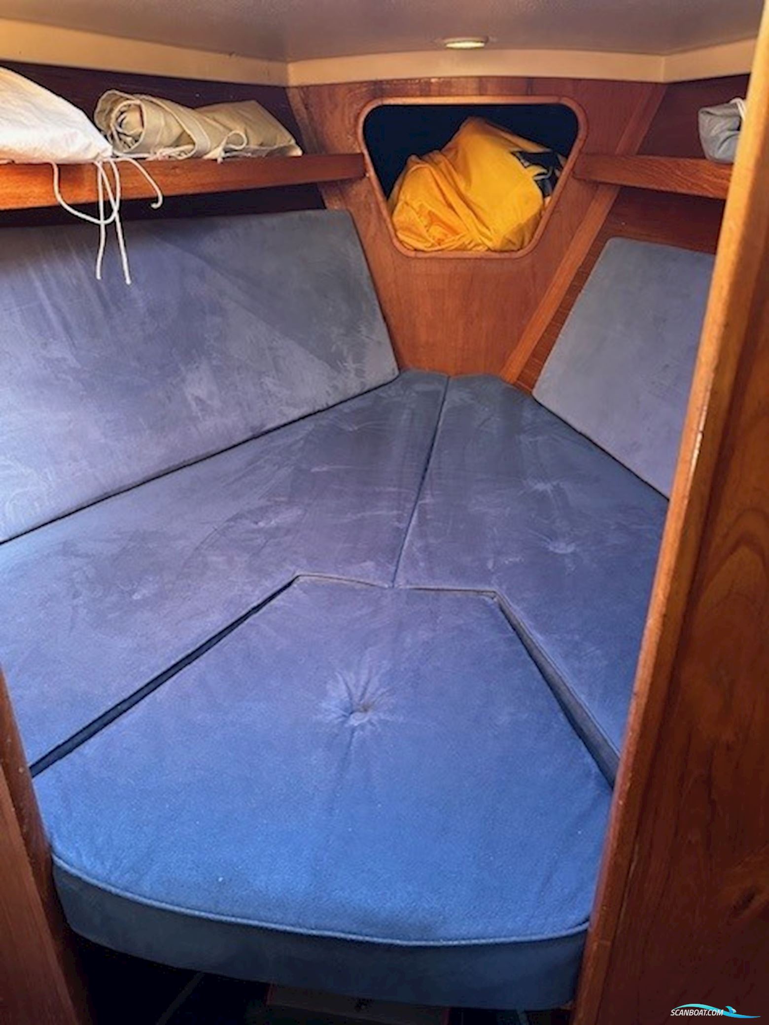 Sagitta 35