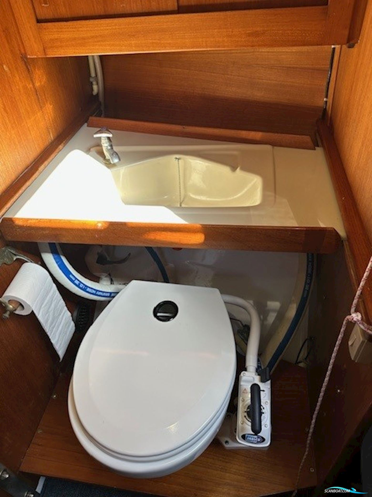 Sagitta 35