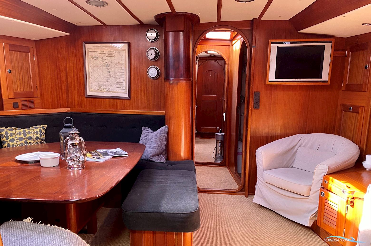 Scandinavian Cruiser Eagle 64