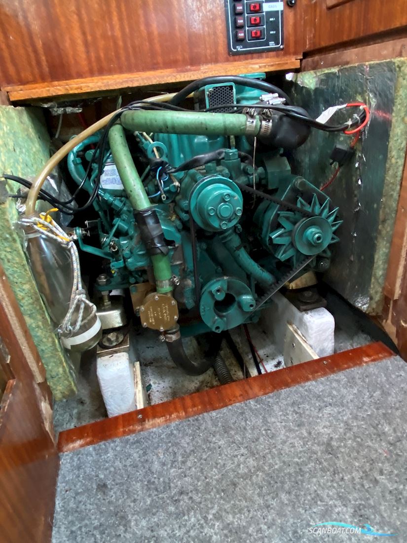 Schärenkreuzer Lotus 40