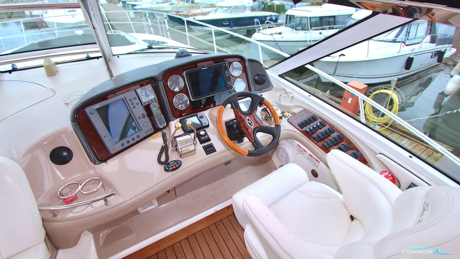 Sea Ray 525 Sundancer