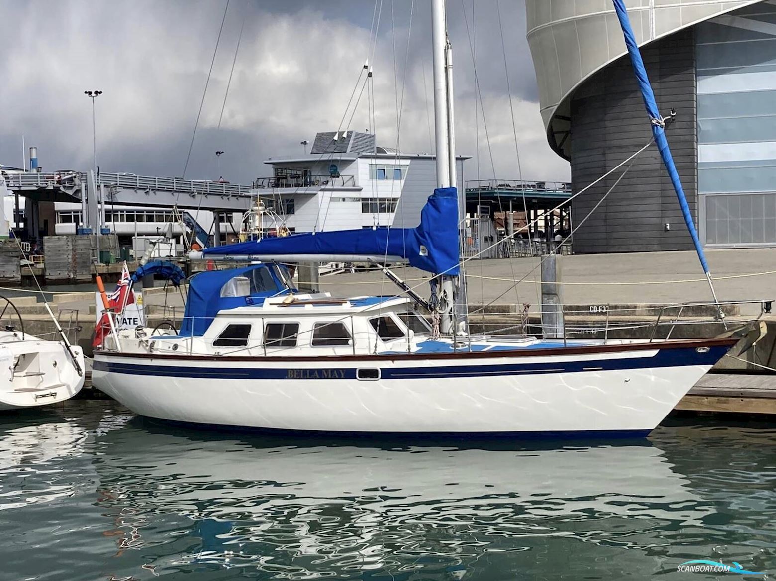 Seastream 34 Sejlbåd 1986, med Vetus motor, England