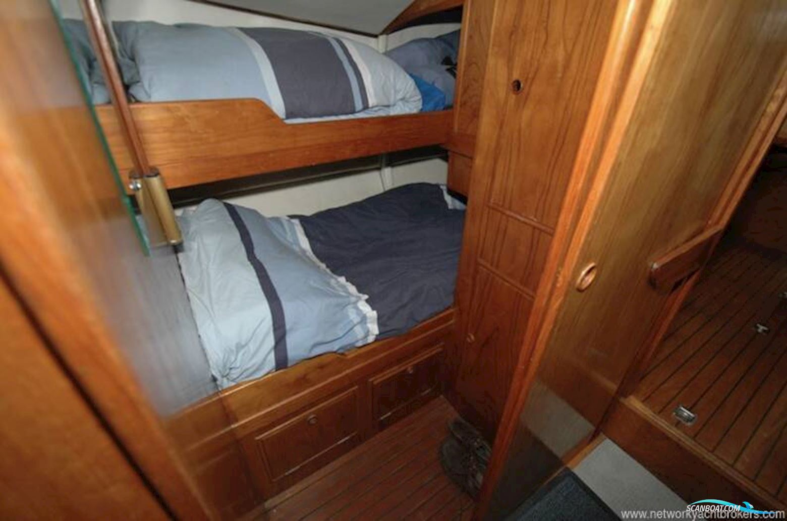 Seastream 34