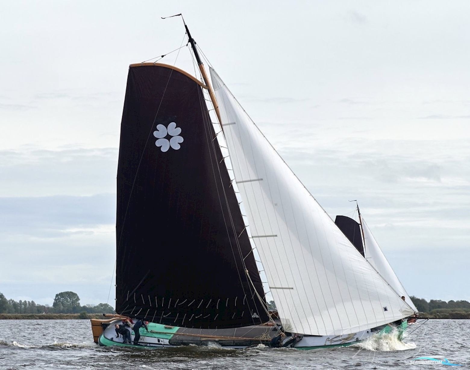 Skutsje 18.98 Barkmeijer