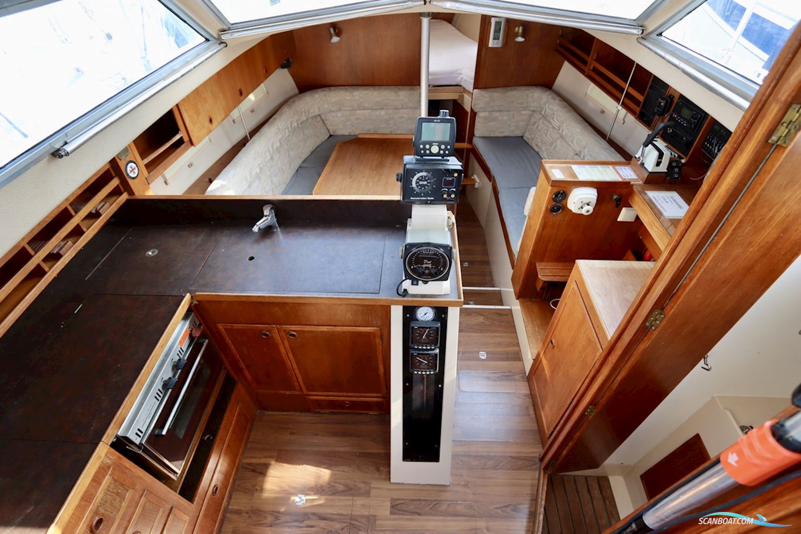 SOUTHERLY 95 Lifting Keel