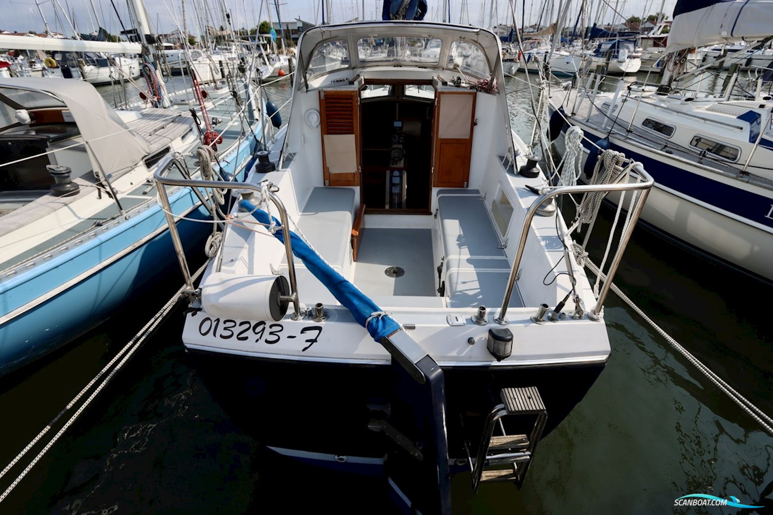 SOUTHERLY 95 Lifting Keel