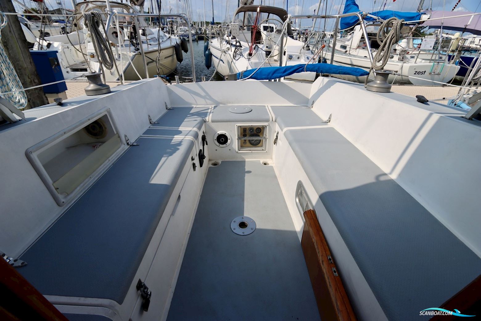 SOUTHERLY 95 Lifting Keel