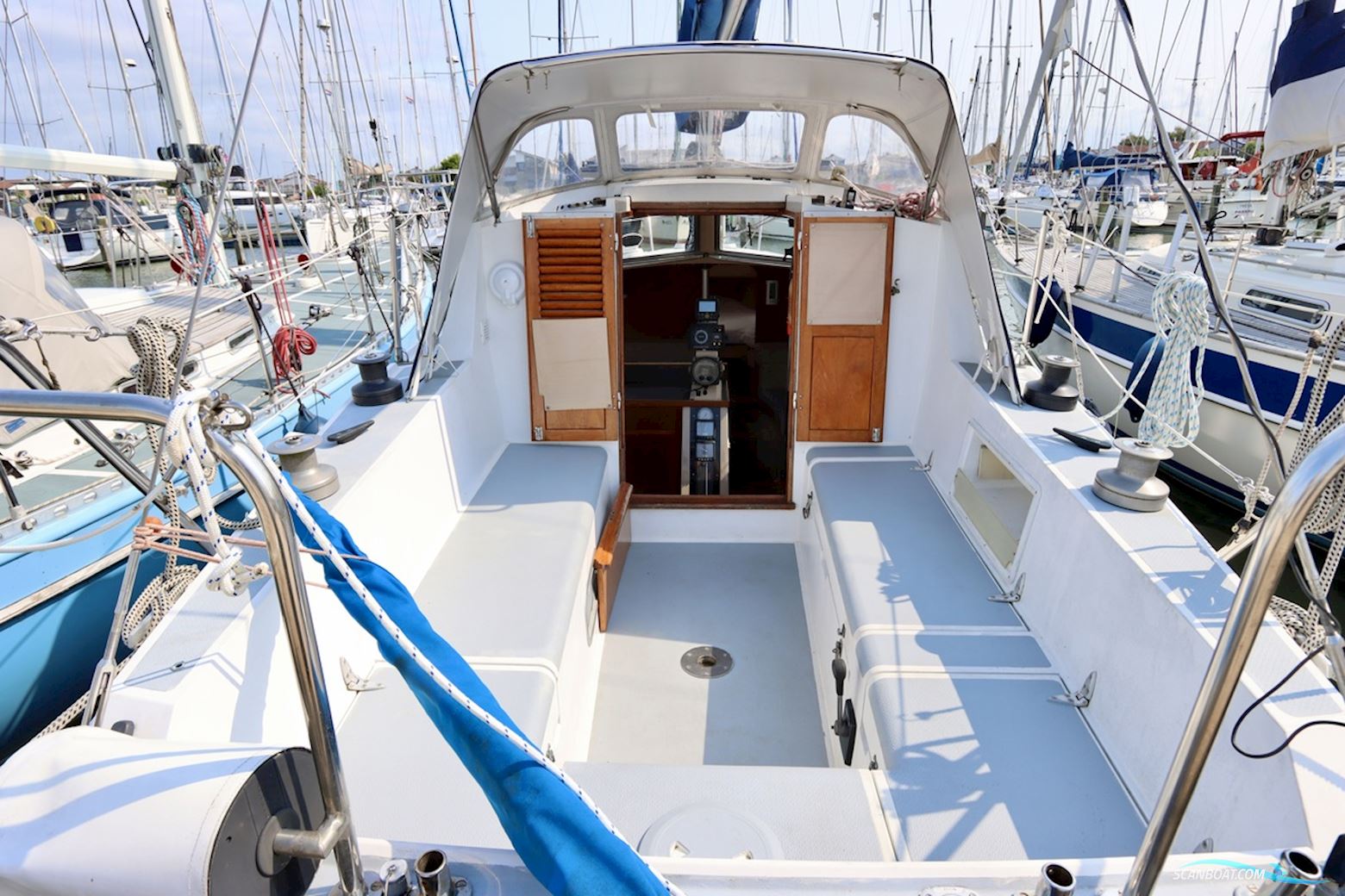 SOUTHERLY 95 Lifting Keel