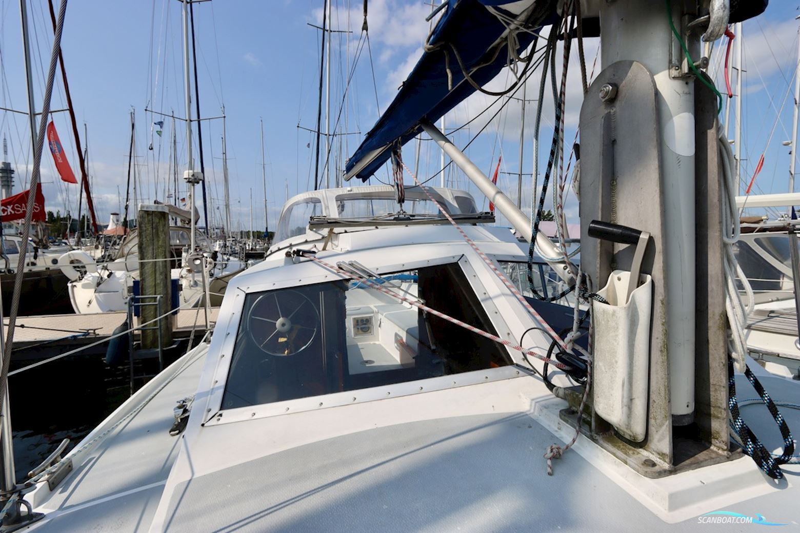 SOUTHERLY 95 Lifting Keel
