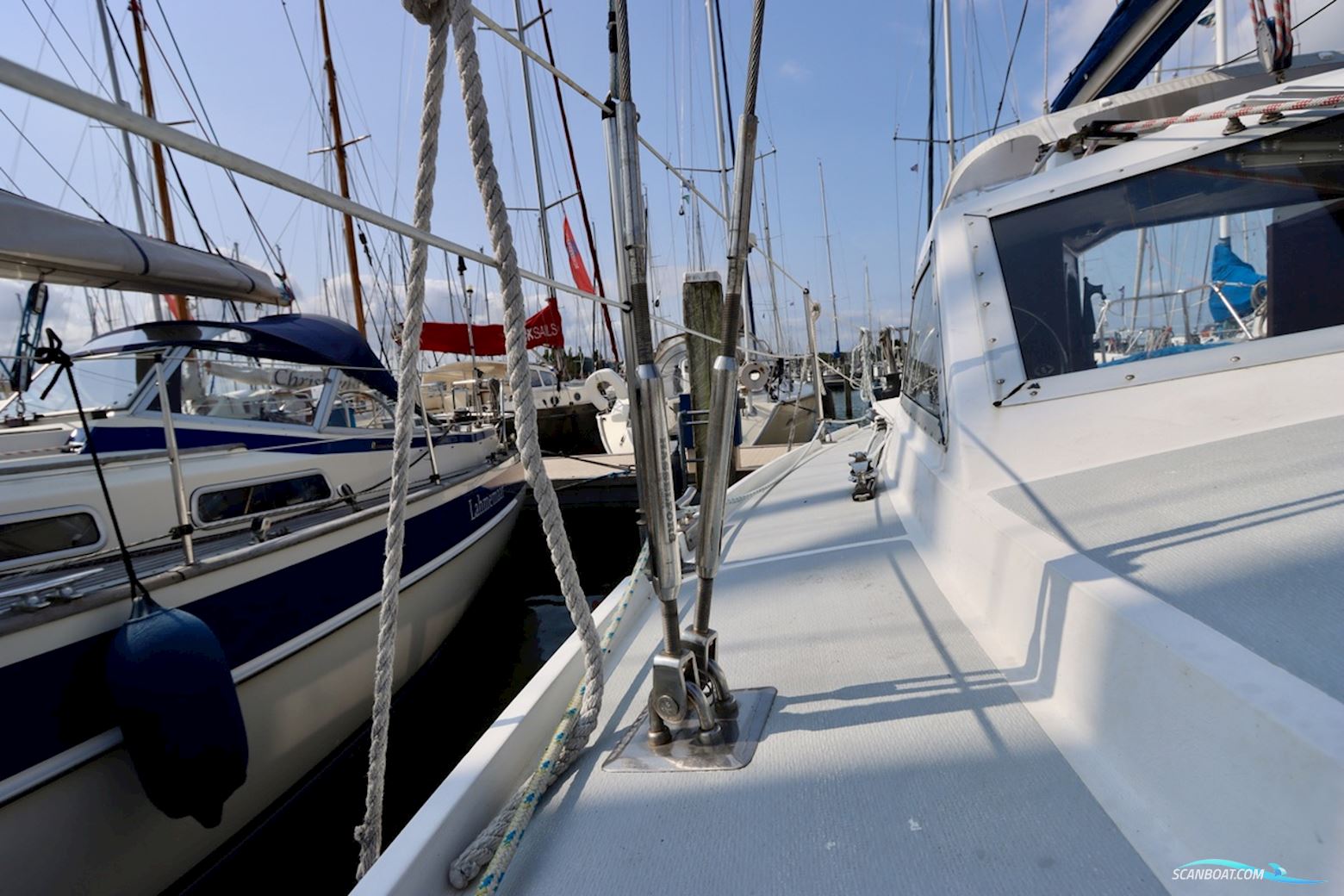 SOUTHERLY 95 Lifting Keel