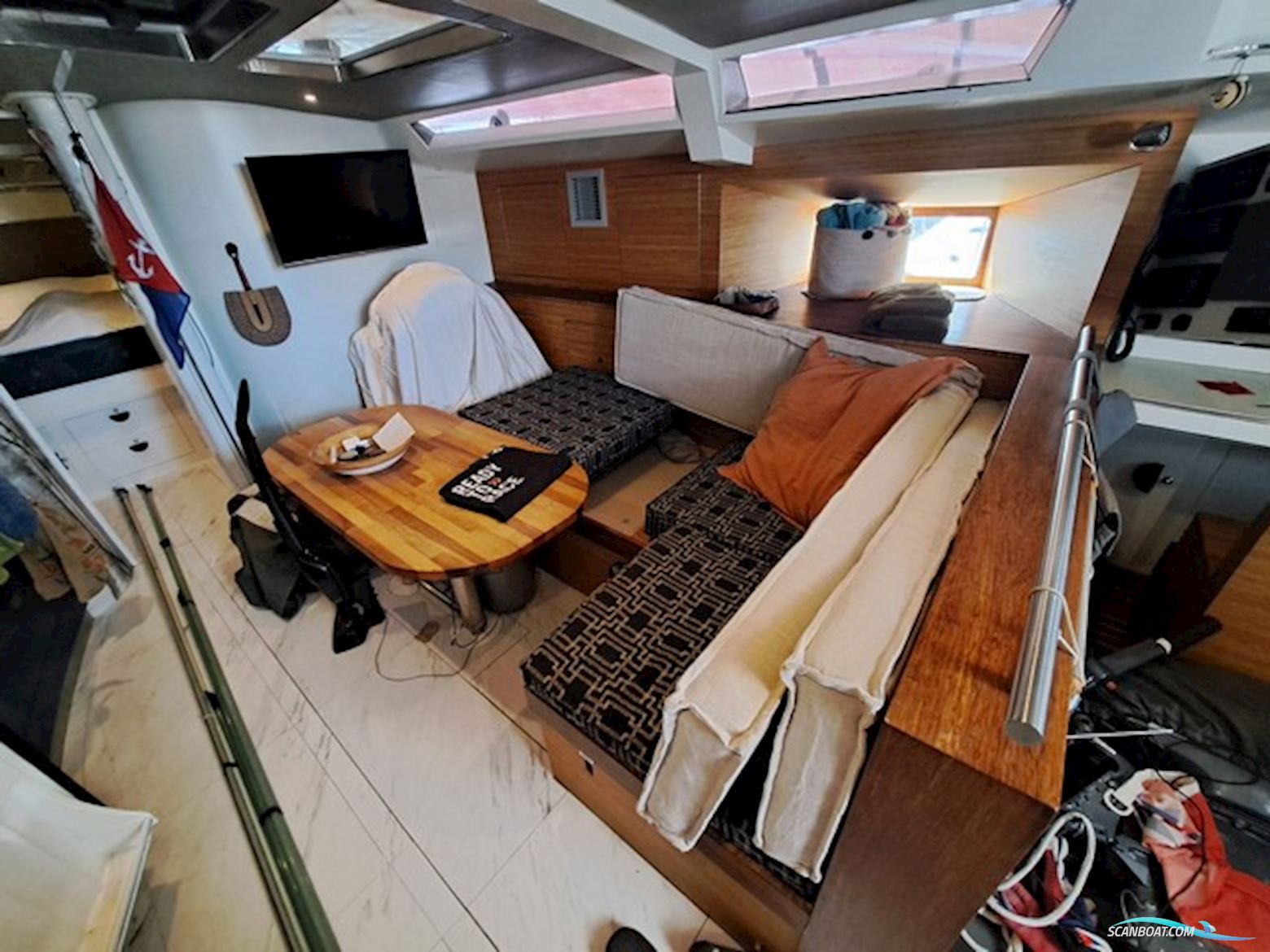 Sovereign 54