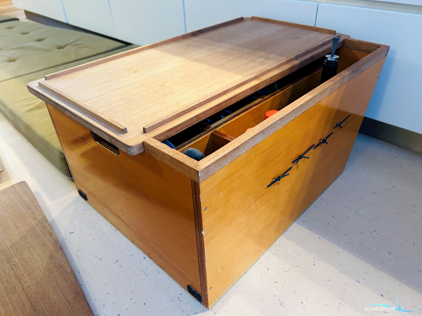 Spækhugger Racing DEN-24, Hansigne